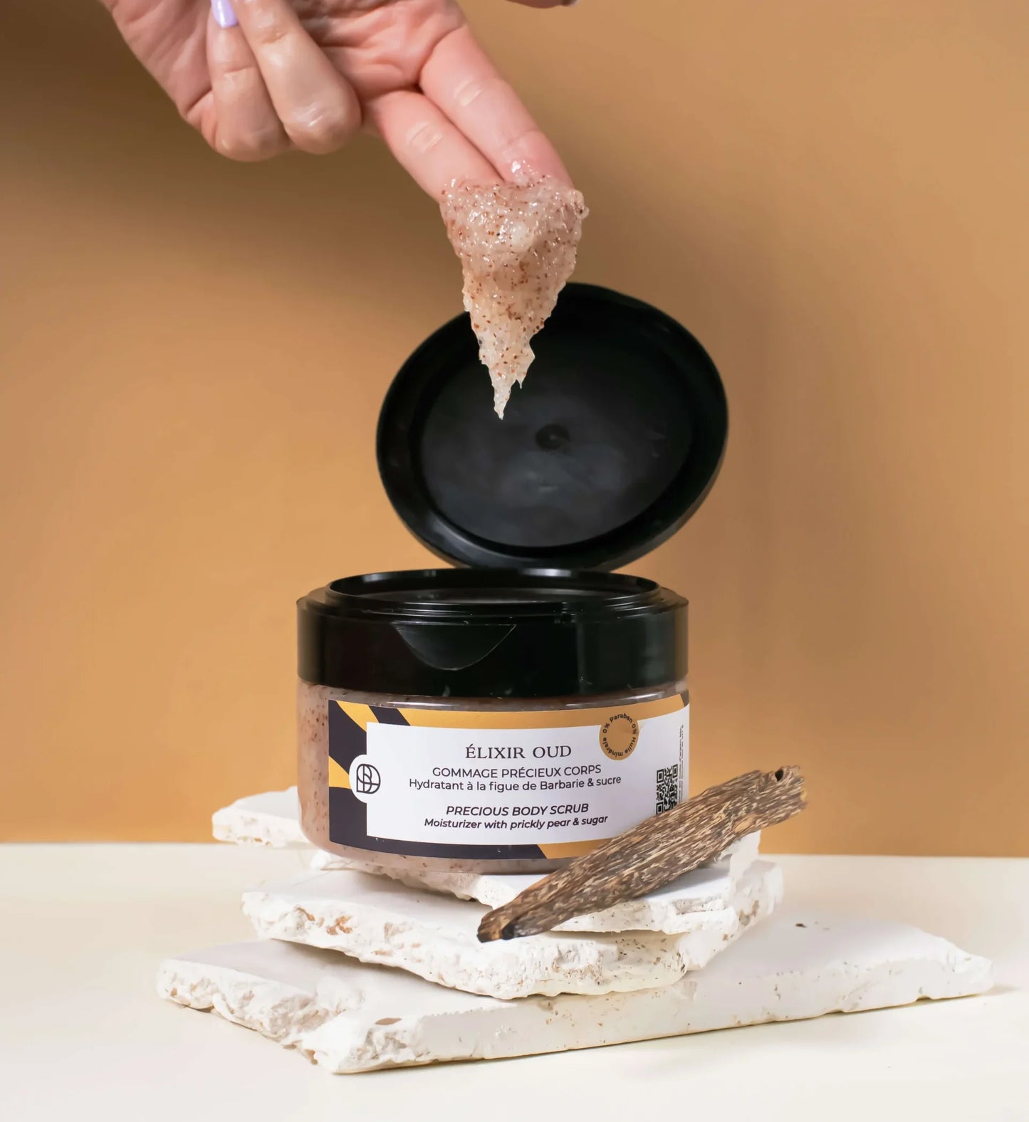ÉLIXIR OUD – Gommage Précieux Corps